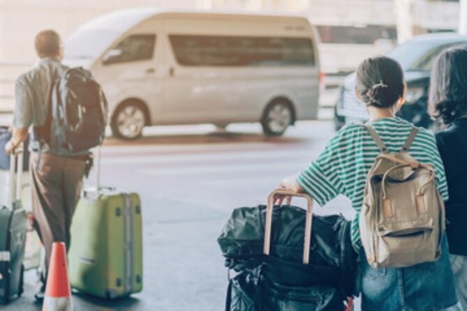 Private One-Way Transfer: Auckland Airport to Auckland City Hotel - A direct ride instead of a shared shuttle