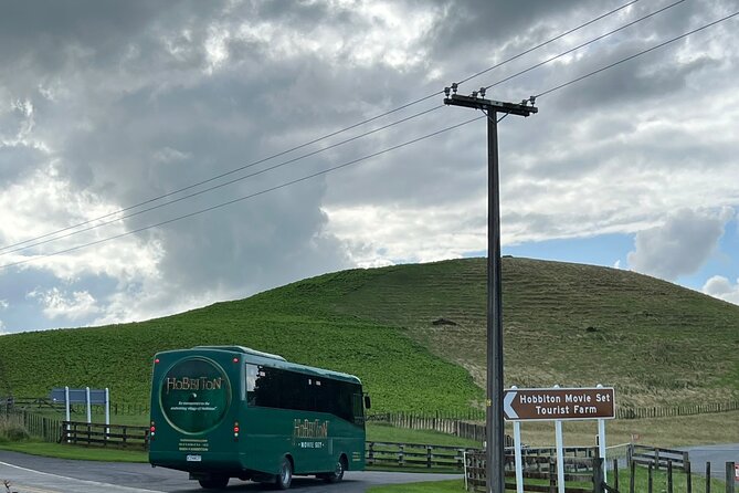 Private Round Trip Transport To Hobbiton From Auckland - Shire’s Rest Café and time after the tour