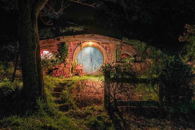 Private tour - Hobbiton Movie Set Evening Banquet Return from Auckland - Practical tips for a smoother day