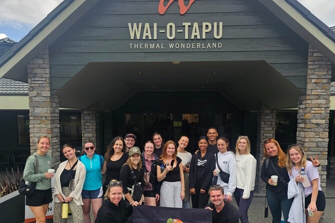 Rotorua Highlights inc. Waiotapu & Te Puia Day Tour from Auckland - The long road back to Auckland