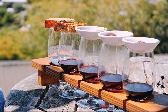 Sip & Savour through Waiheke Island (11 guests max) - A scenic introduction before the first tasting
