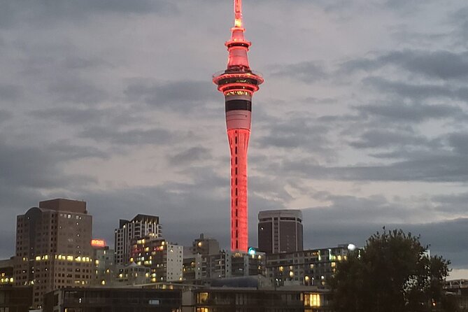 Small Group Waitomo and Rotorua including Te Puia Tour - Why the small group matters on an 11.5-hour day