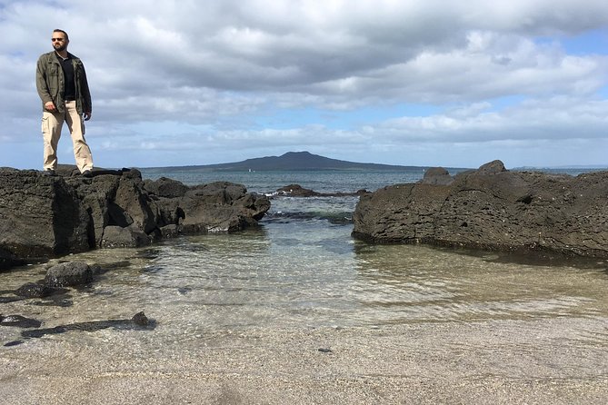 Volcanoes, Coasts, and Secret Spots Afternoon Tour in Auckland - Devonport village and the final skyline view