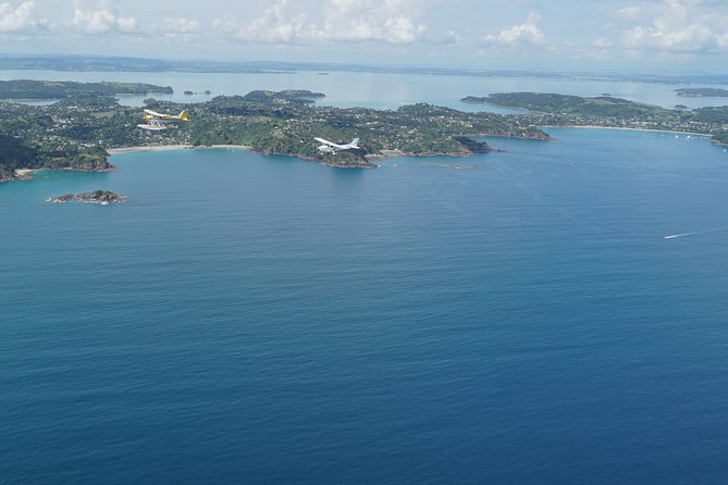 Waiheke Island - Fly and Dine (from North Shore Airport) - Hotel pickup and getting to the airport