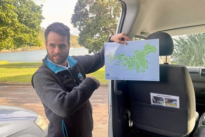 Waiheke Island Gourmet Food and Wine Tour - Allpress Olive Groves adds a useful taste lesson