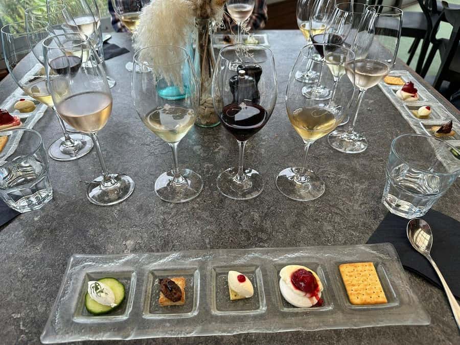 Waiheke Island Gourmet Food and Wine Tour with Lunch - Casita Miro: the meal that anchors the afternoon