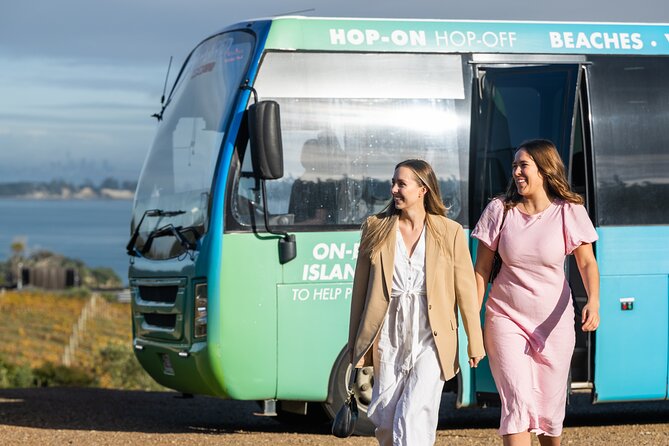 Waiheke Island Hop-On Hop-Off Explorer Bus - Stops 2 and 13: Oneroa Village