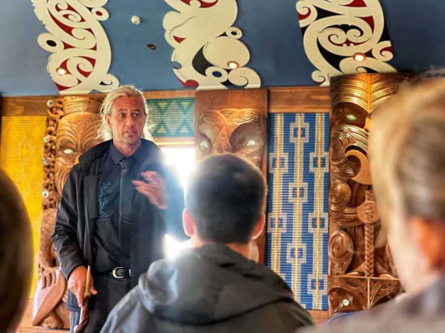 Waiheke Island: Maori Cultural Tour + Lunch + Wine - Starting at Matiatia with a karakia