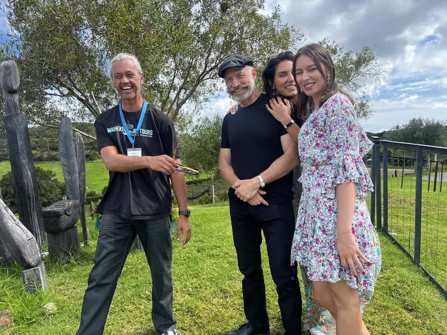 Waiheke Island: Maori Cultural Tour + Lunch + Wine - Wine at Batch Winery above the island