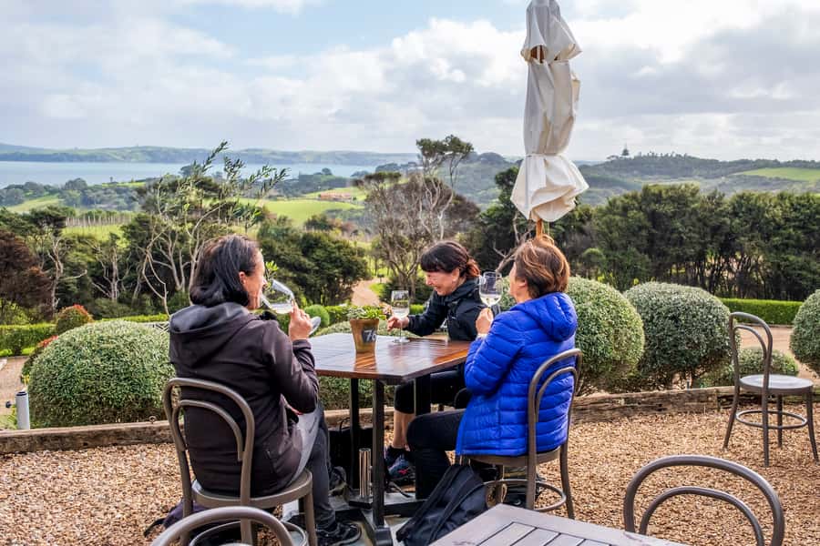 Waiheke Island: Premium Vineyard, Wine Tasting and Bush Walk - Forest paths and the Atawhai Whenua reserve