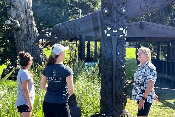 Waiheke Island Private History and Heritage Tour - Oneroa, beaches, and the first island orientation